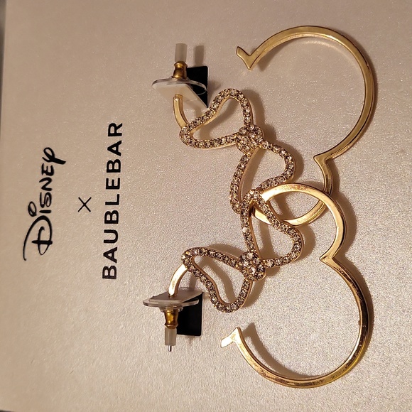 Disney Minnie Mouse gem bow stud - Picture 2 of 3